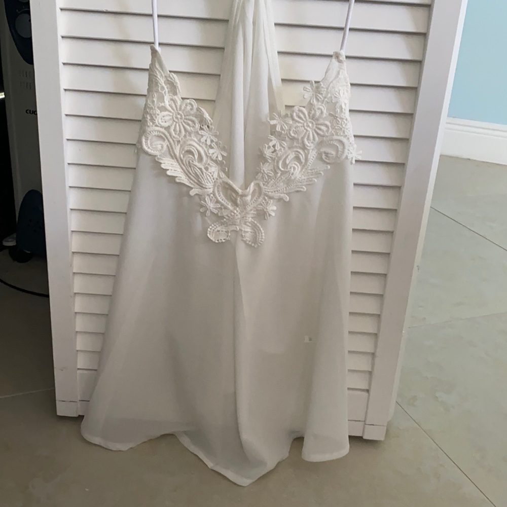 White tank top with flower detail